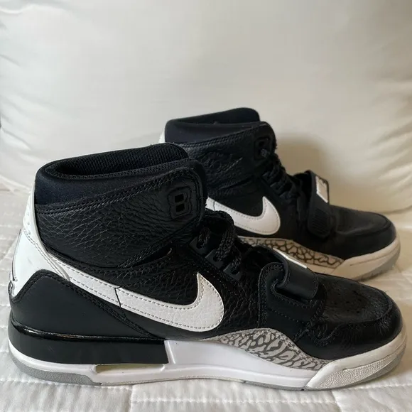 Air Jordan Boys Legacy 312 AT4040-001 Black Cement High Sneakers Size 6.5 Youth