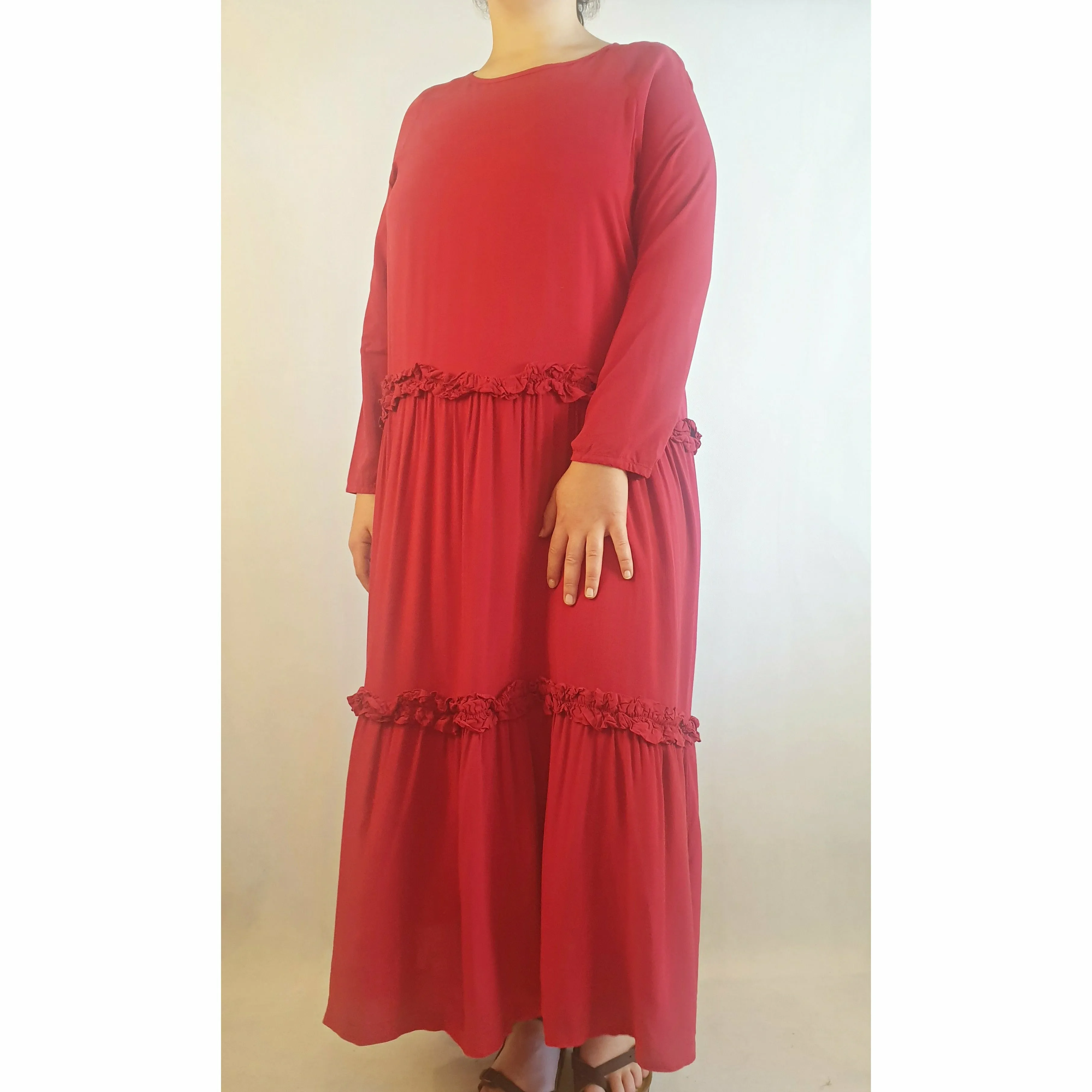 Alpha 60 second hand red long sleeve tiered maxi dress size L (best fits 14)