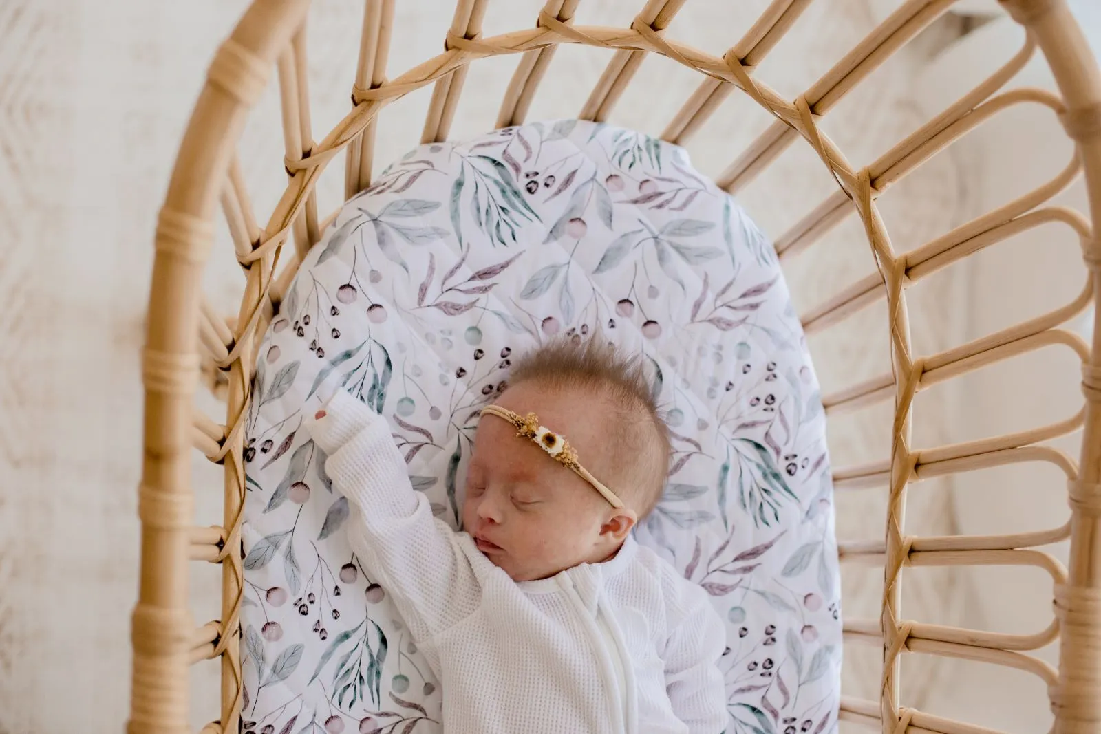 Bambella Waterproof Bassinet Sheet | Botanical