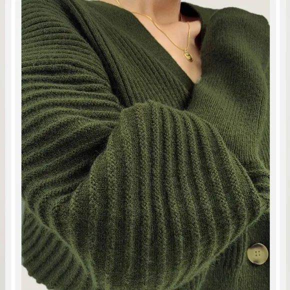 Button Up Balloon Sleeve Ribbed Knit Cardigan in Olive Green - Size S