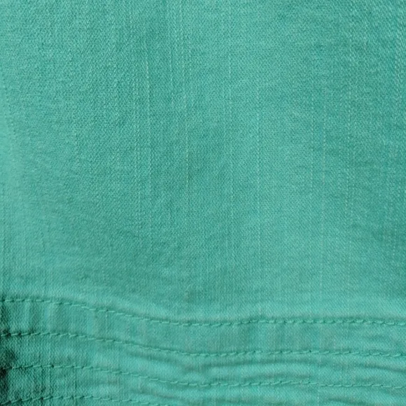 Christopher &amp; Banks Colored Denim Skirt Distressed Casual Aqua Blue-Green size 6