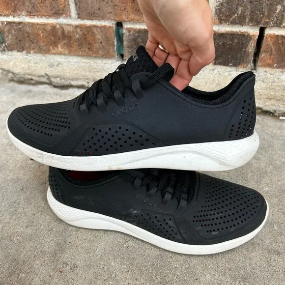 Crocs lite ride sneakers