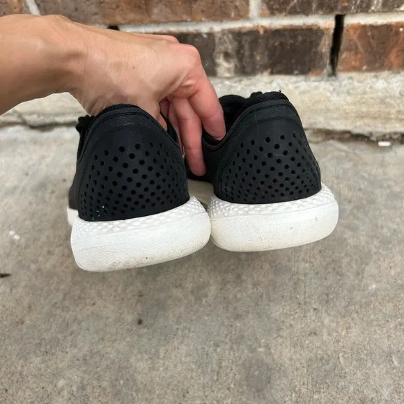Crocs lite ride sneakers