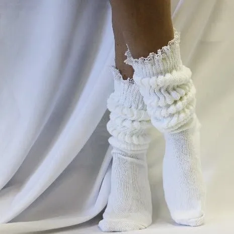 Flower pin lace topped ultimate slouch socks - white
