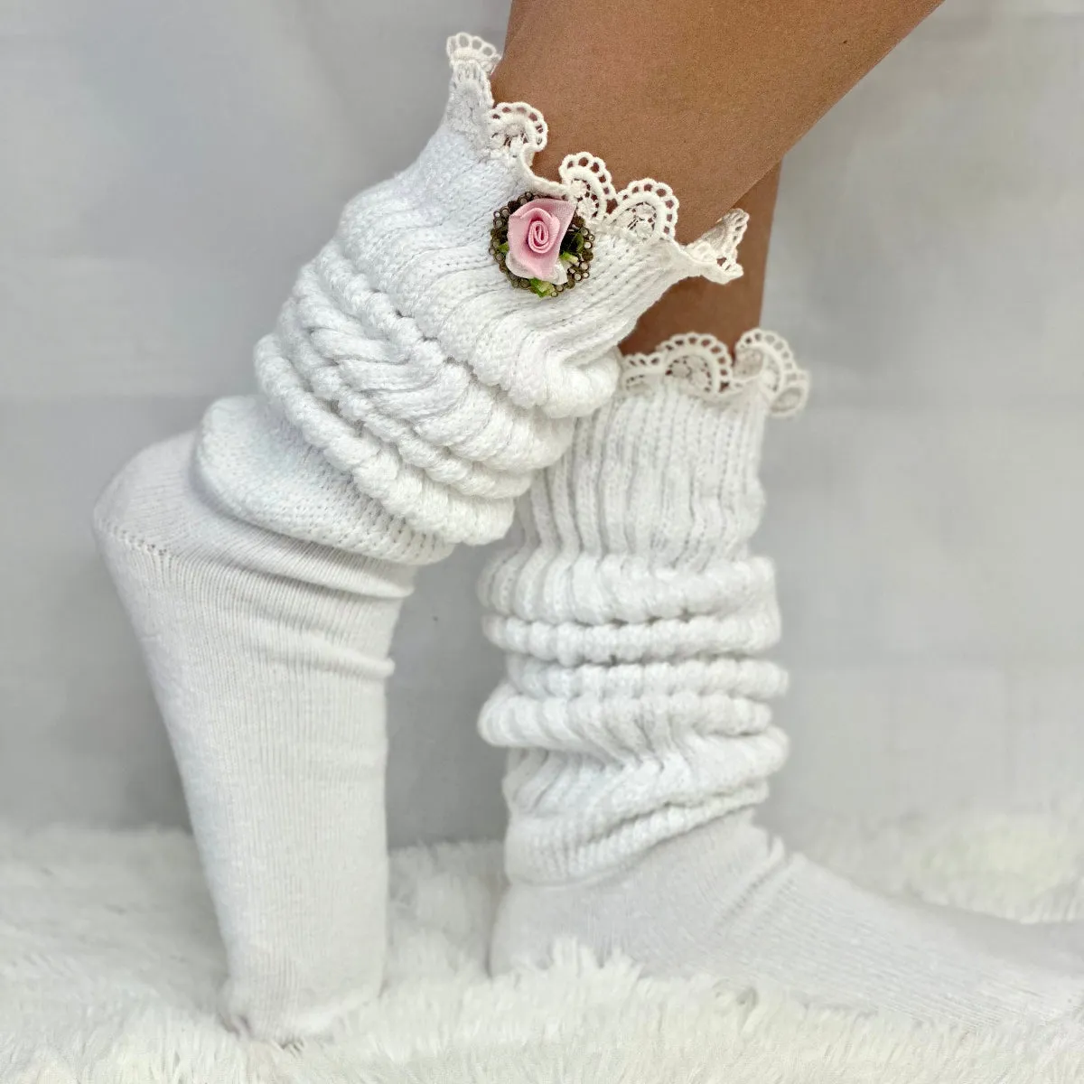 Flower pin lace topped ultimate slouch socks - white