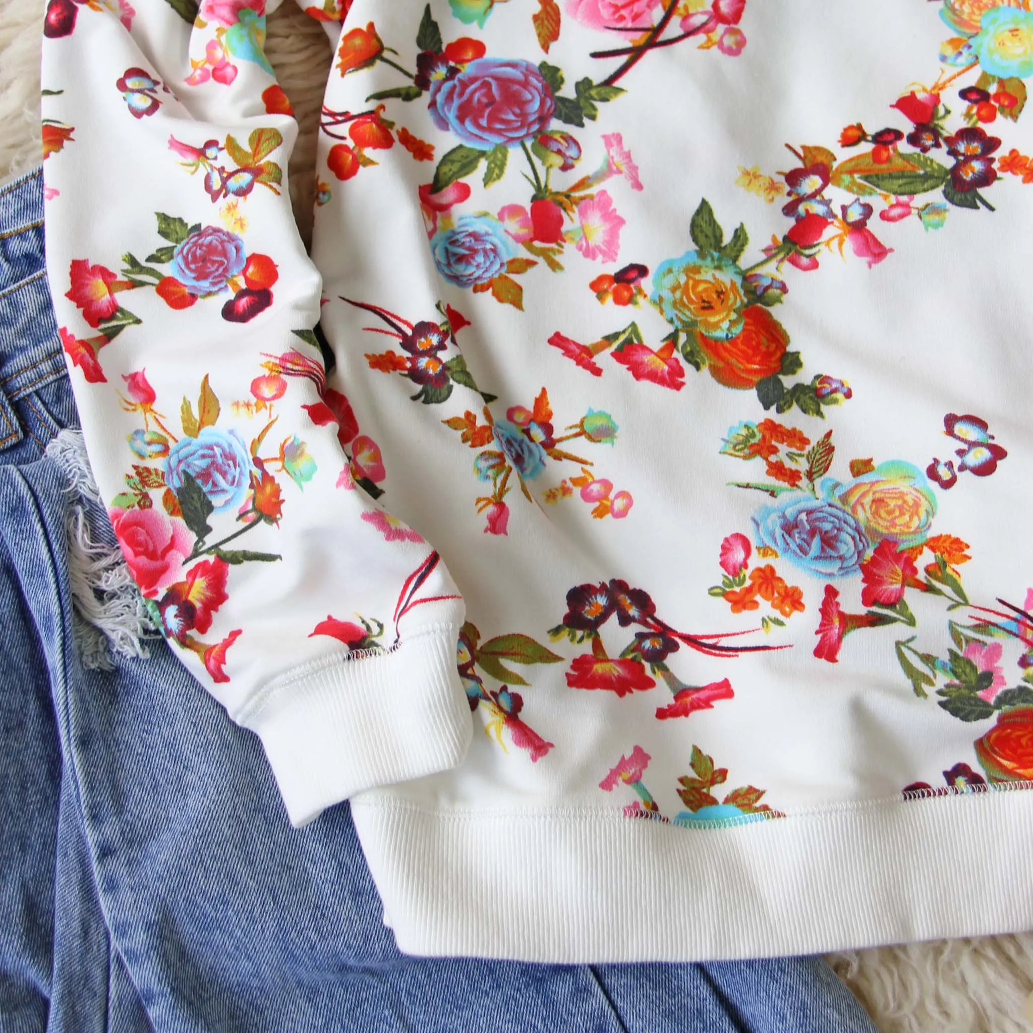 Frosty Rose Sweatshirt