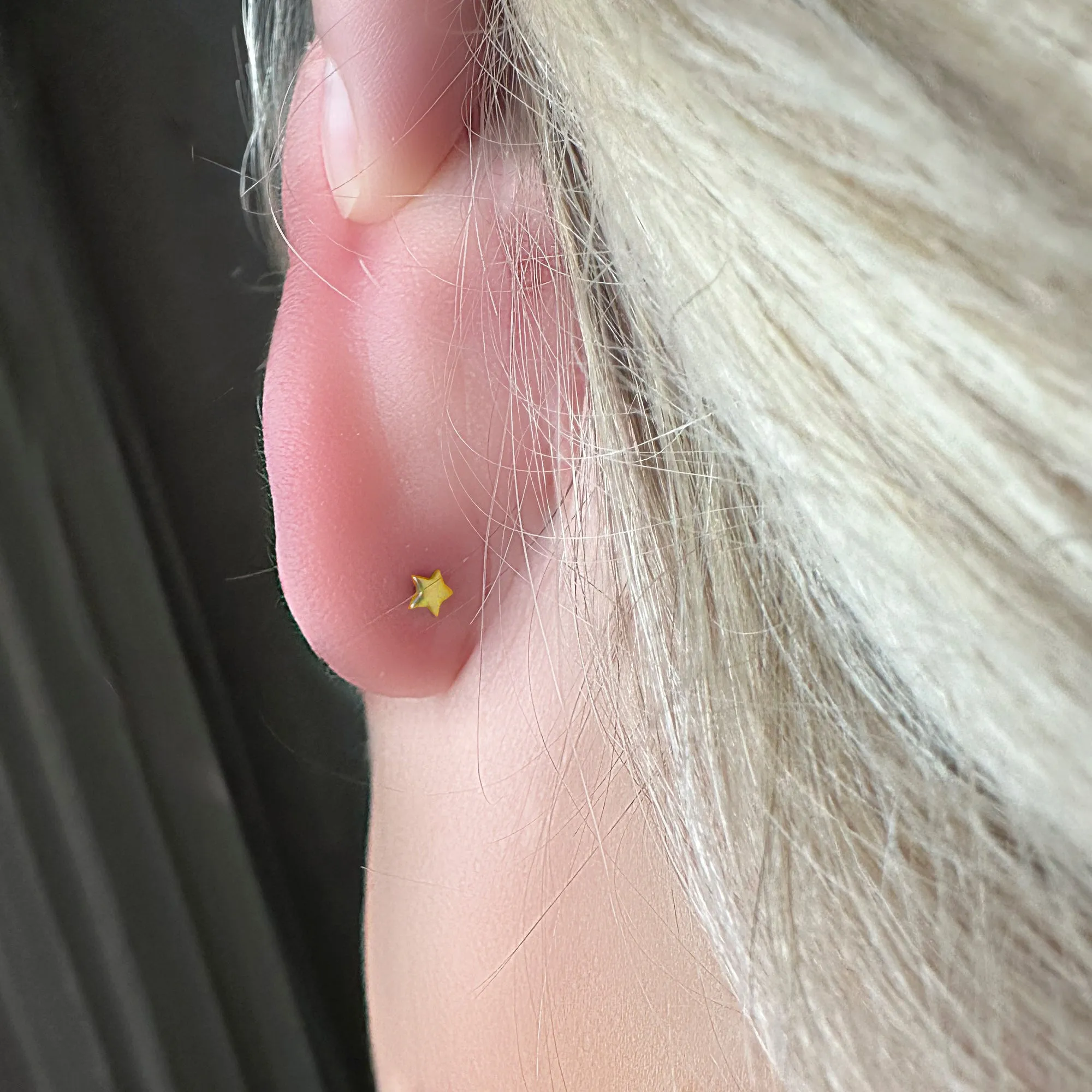Gold Medical Grade Titanium Flat Back Earring 18 Gauge 3mm CZ Reversible Star