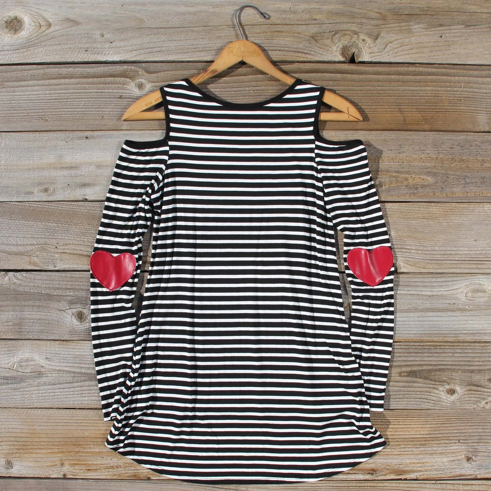 Hearts & Elbows Tee