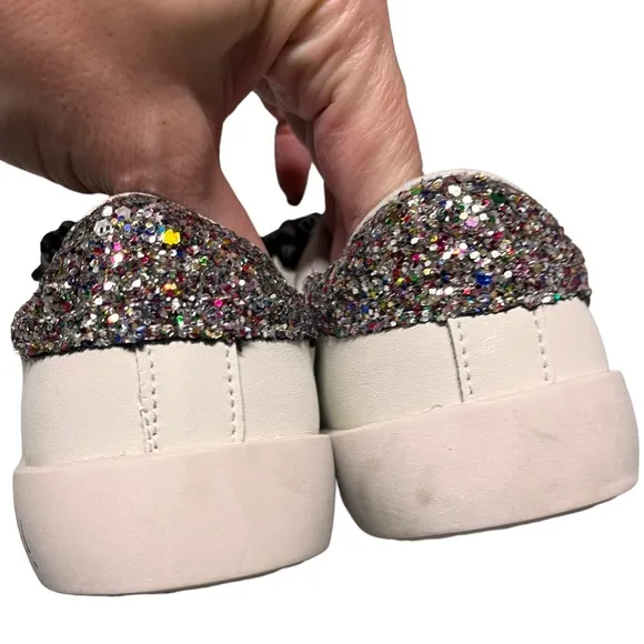 I BELIEVE IN MAGIC SNEAKERS size 27 /10C