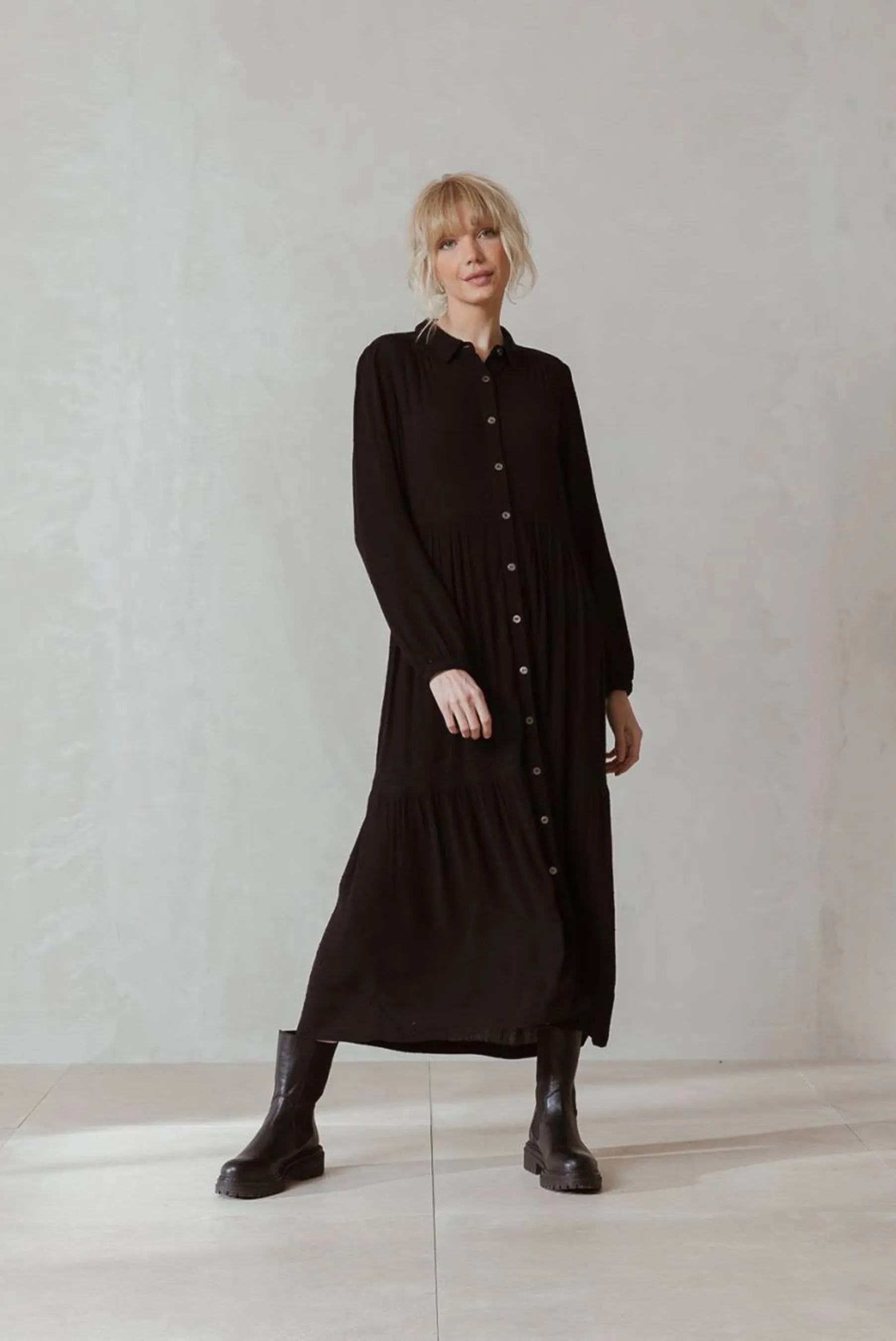 Indi & Cold Plumeti Maxi Dress (Black)