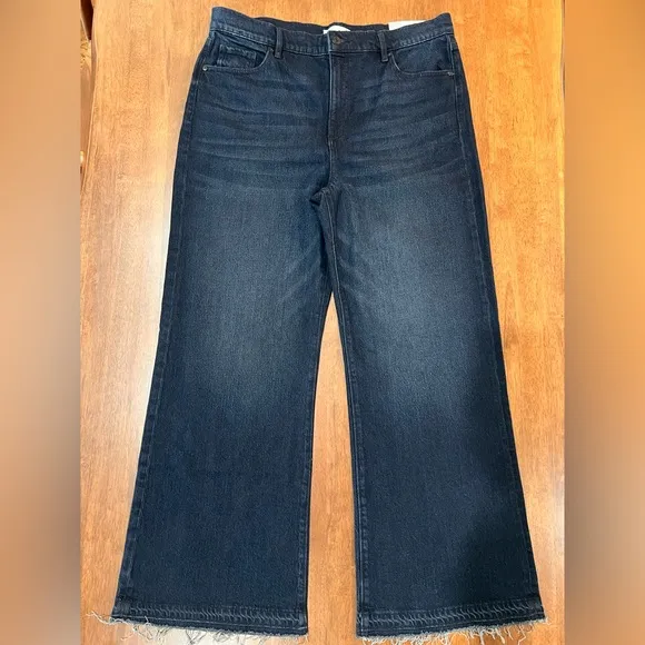 LOFT Unpicked Hem High Rise Wide Leg Jeans in Rinse Overdye Wash. size 32. NWT