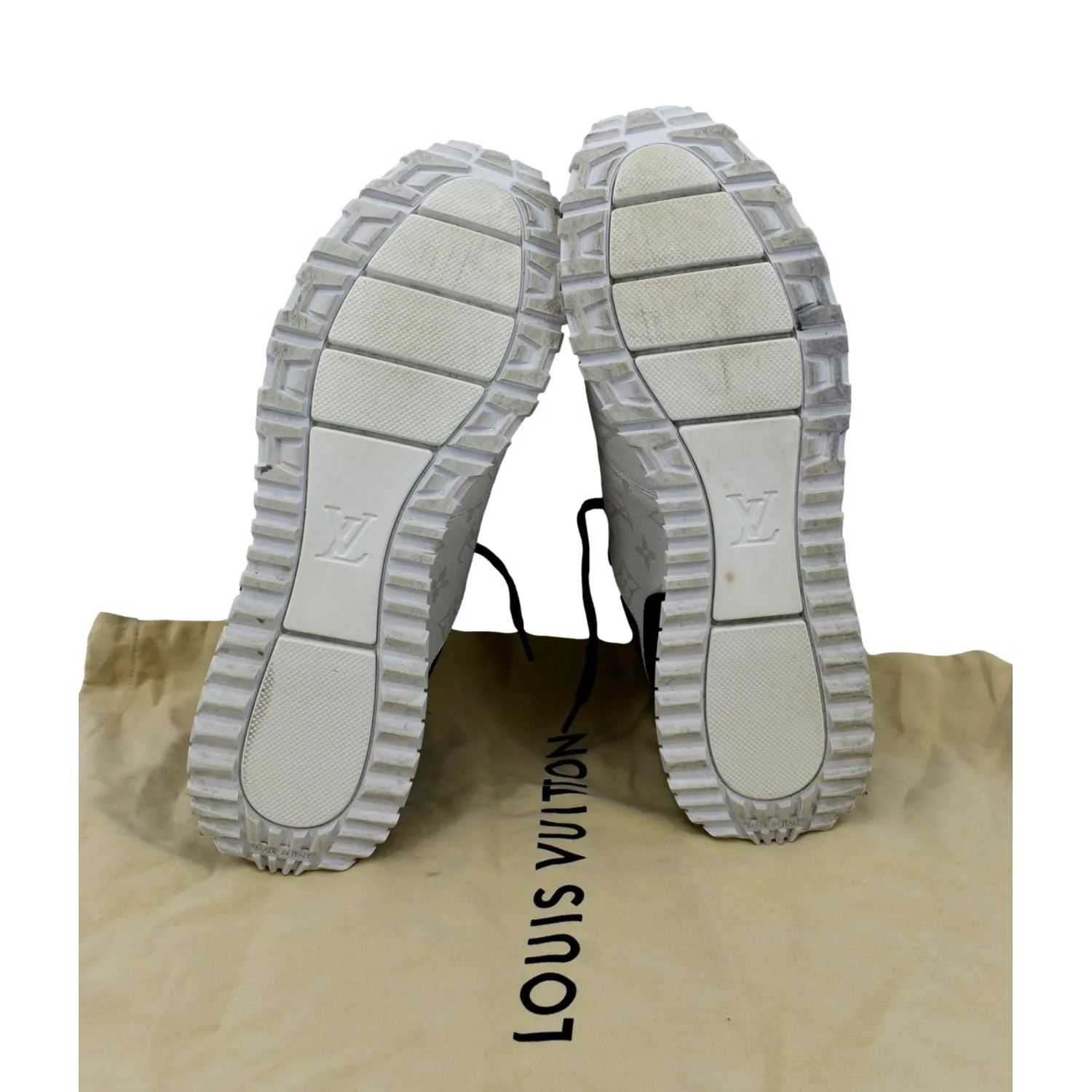 LOUIS VUITTON Runaway Monogram Sneakers Bicolor US 9