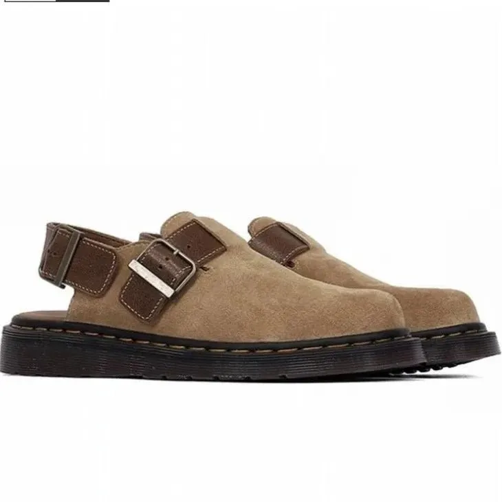 Men's Vintage Summer Closed Toe Leather Sandals with Buckle Strap