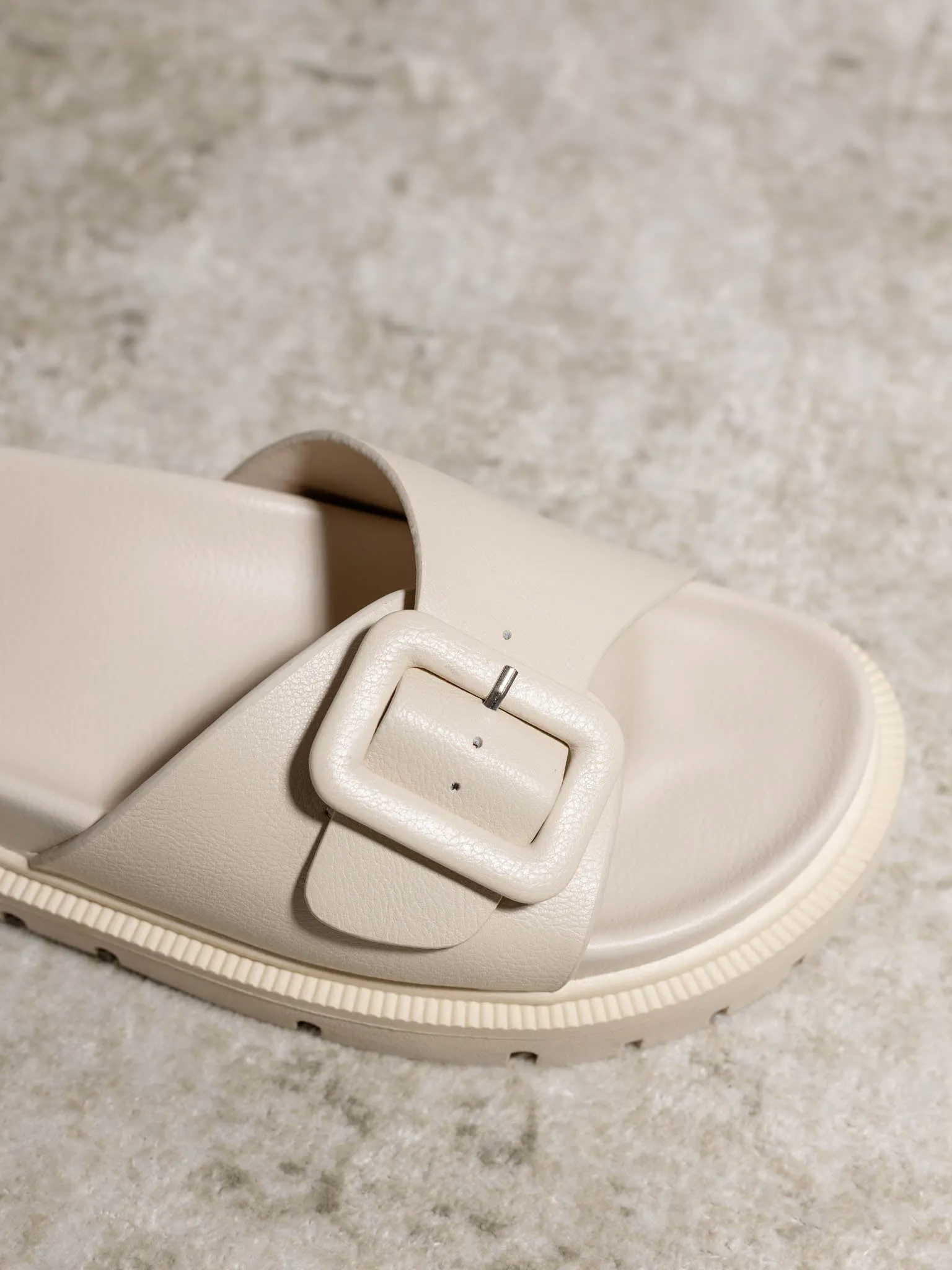 MIA Gya Sandal