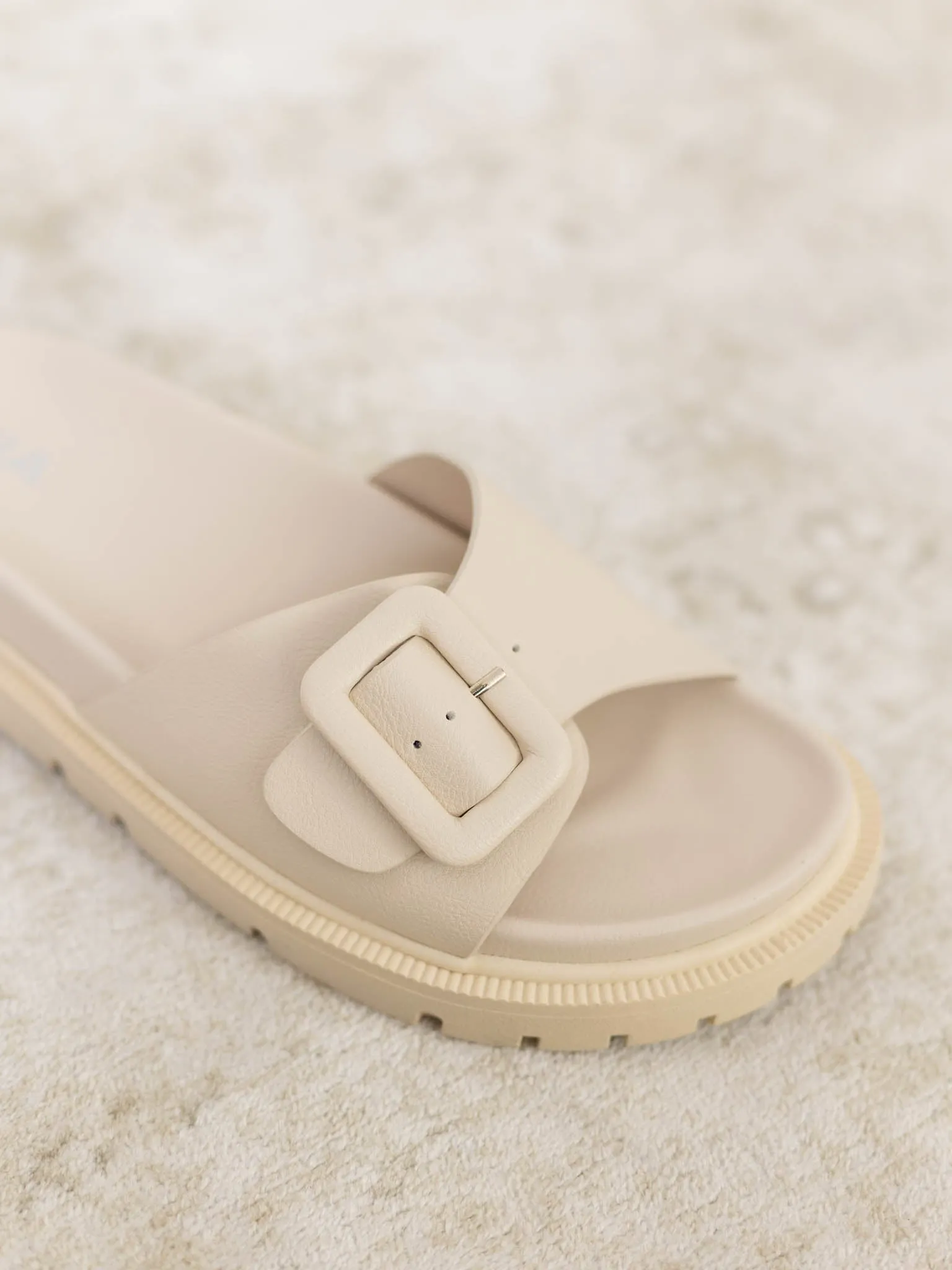 MIA Gya Sandal