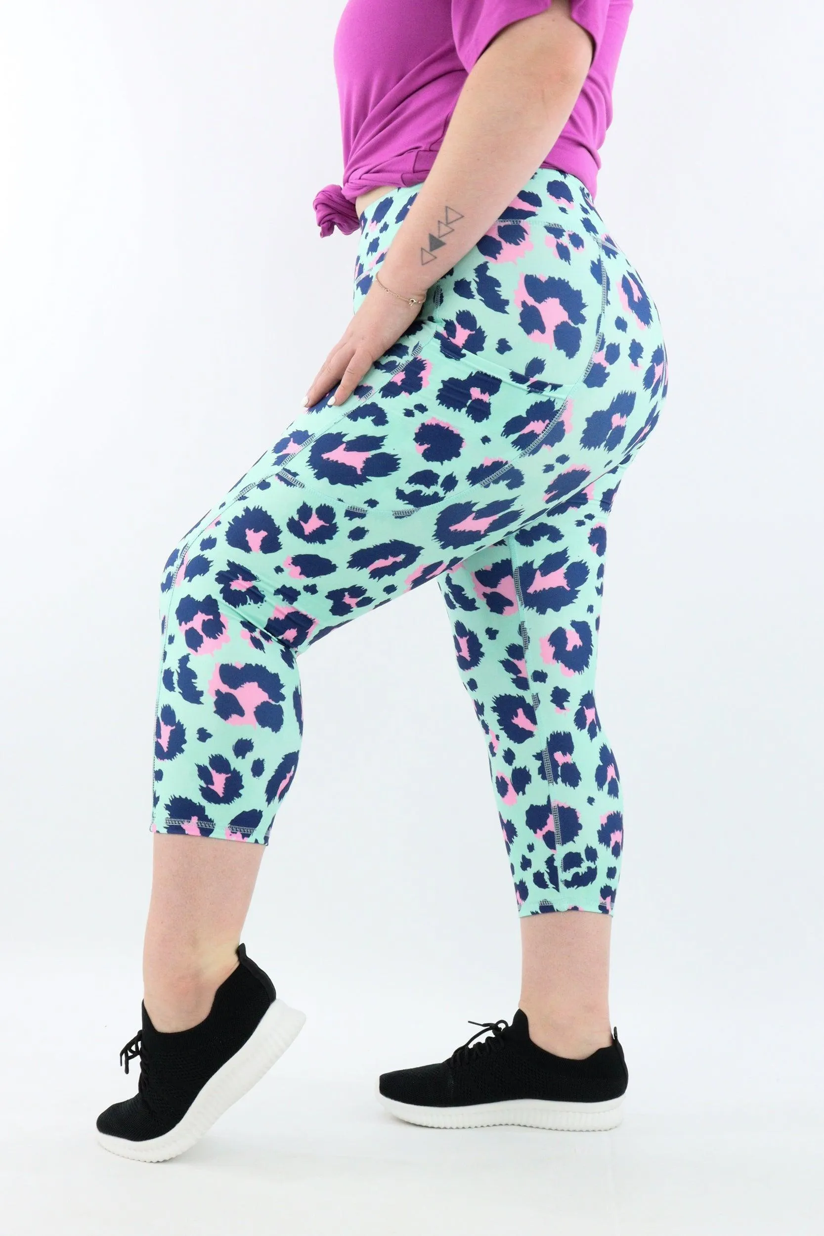 Minty Leopard - Casual - Capri Leggings - Pockets