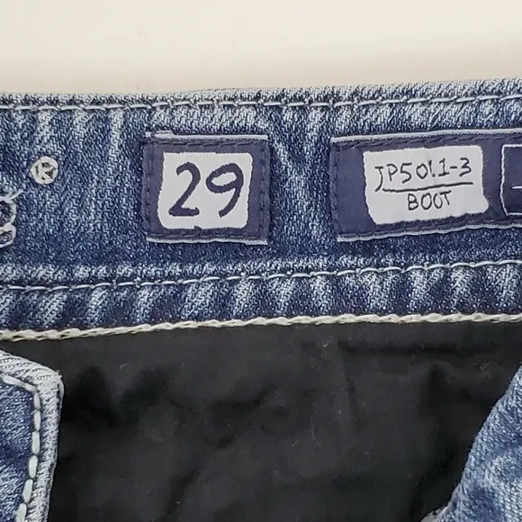 Miss  Me rhinestone bling studded bootcut JP5011-3 jeans size 29