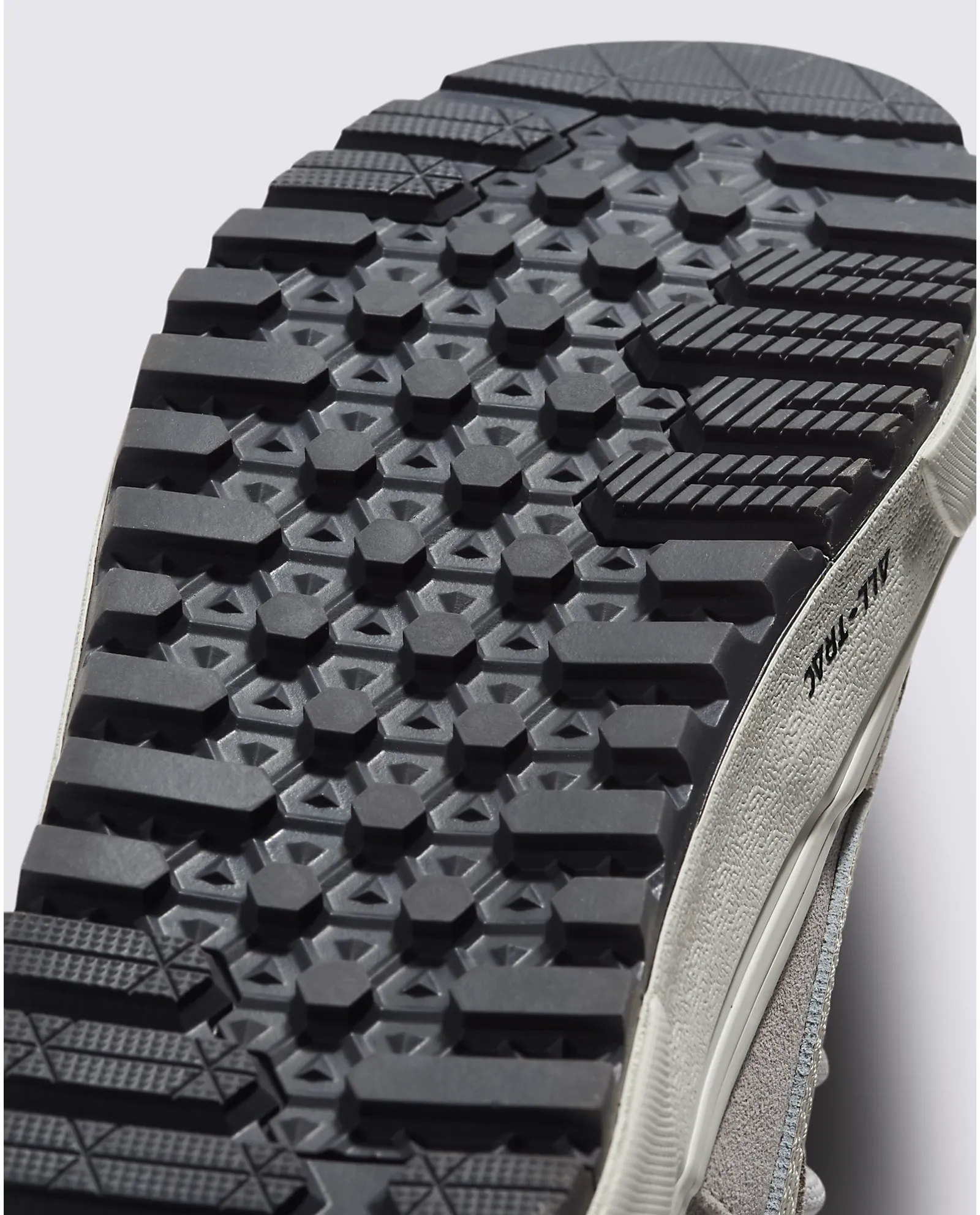 MTE Sk8-Hi Waterproof Insulated Shoe