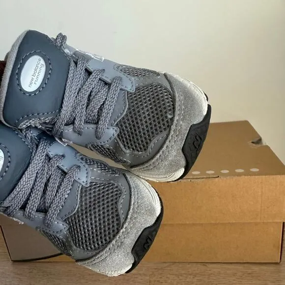 New Balance 2002R Grey/White Toddler Sneakers- SZ 6 C