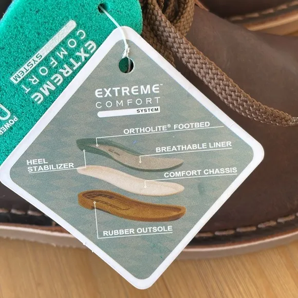 NEW IN BOX! Clarks Bushacre 3 Chukka Boot