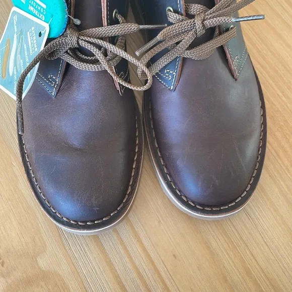 NEW IN BOX! Clarks Bushacre 3 Chukka Boot