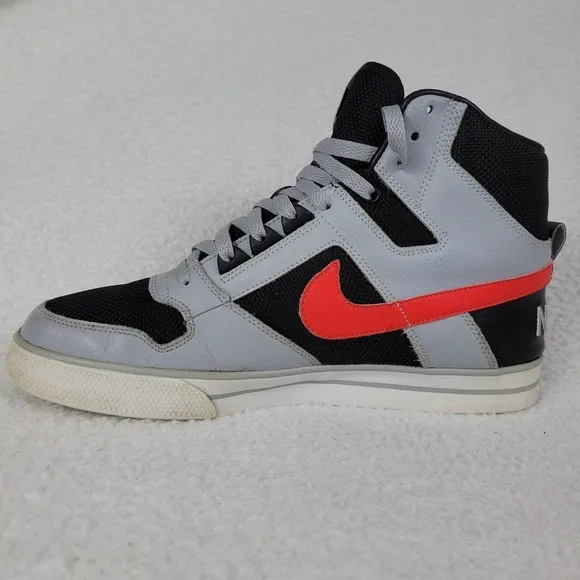 Nike Delta Force Hightop Sneakers Mens US 11 Gray Black Red 370424-062 **READ