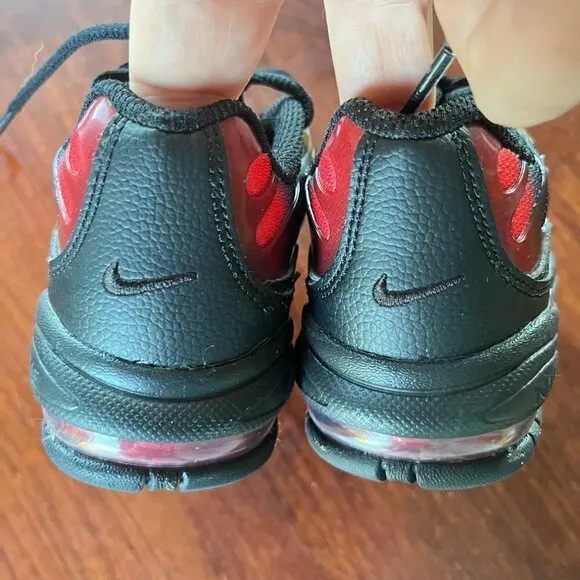 NIKE Unisex Max Air Black Rainbow Sneakers - Size 6C