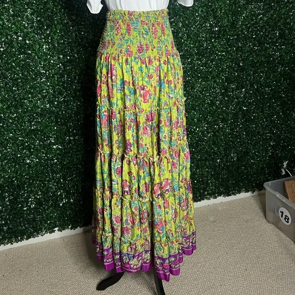 NWT Women’s Boho Zury Indian Tropic Long Skirt with Elastic Waist – One Size