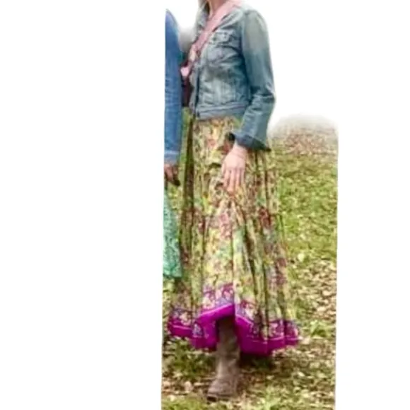NWT Women’s Boho Zury Indian Tropic Long Skirt with Elastic Waist – One Size