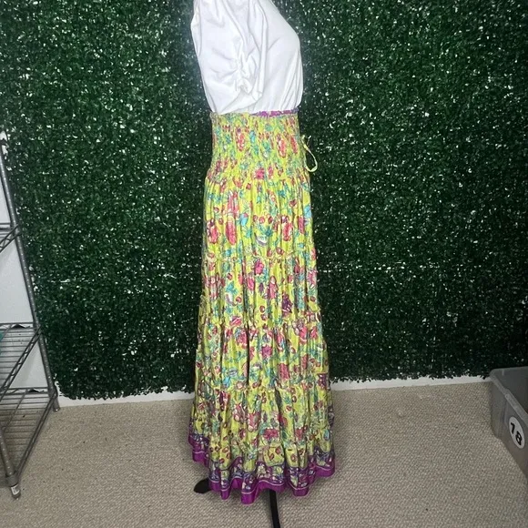 NWT Women’s Boho Zury Indian Tropic Long Skirt with Elastic Waist – One Size