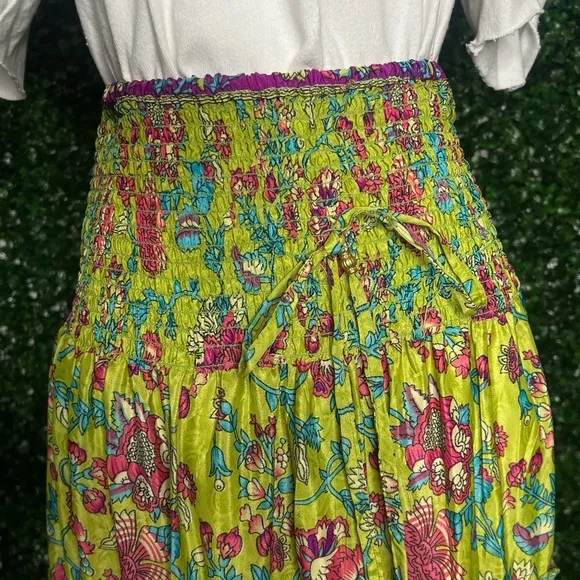 NWT Women’s Boho Zury Indian Tropic Long Skirt with Elastic Waist – One Size