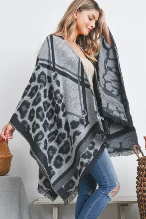 OPEN FRONT LEOPARD LINE PATTERN FRINGE RUANA WRAP KIMONO