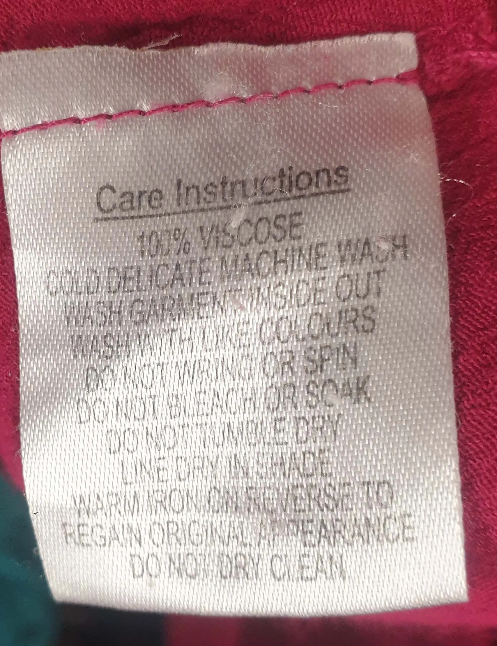 Princess Highway fuschia pink skirt size 14
