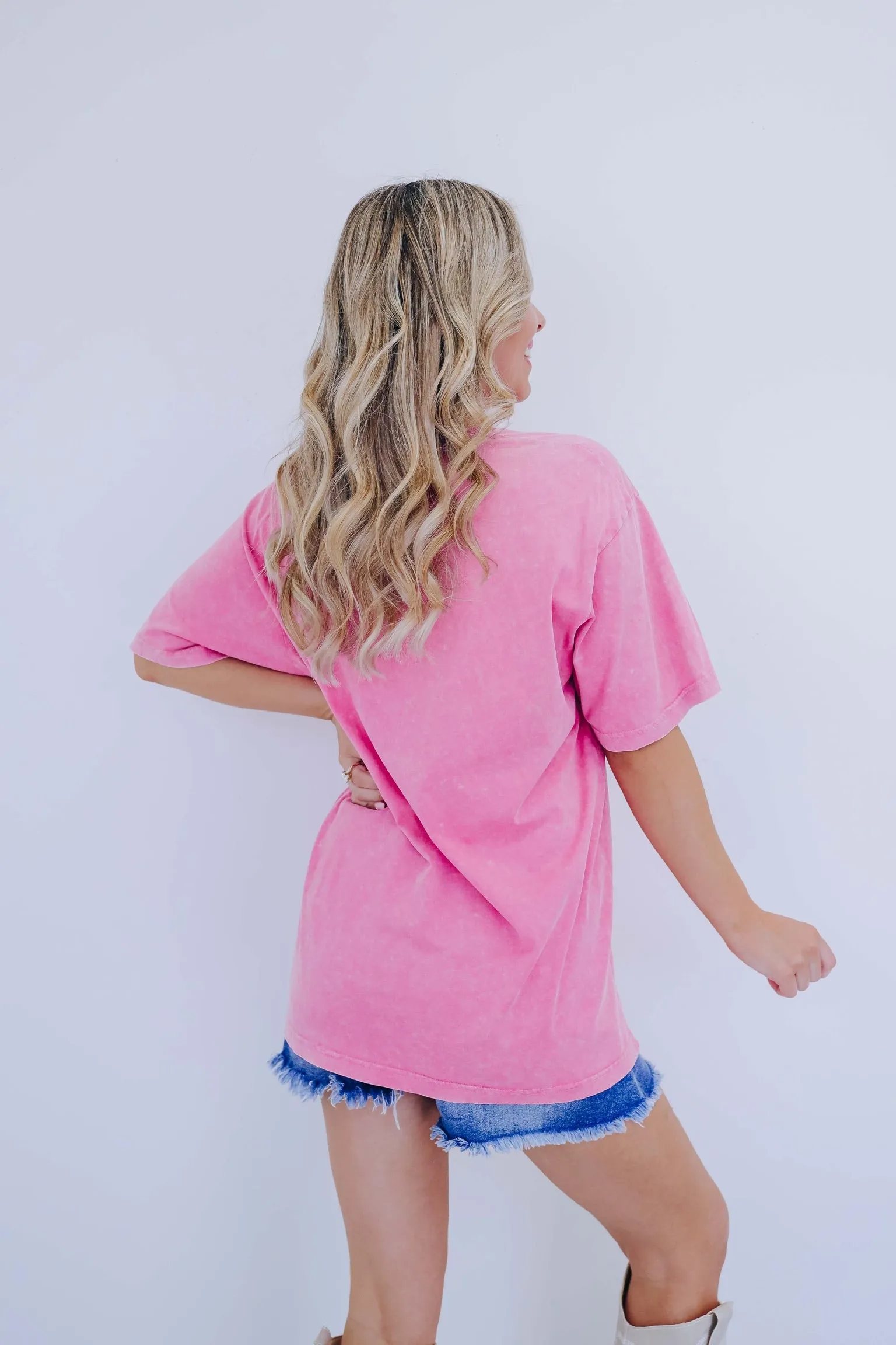 "Puff" Lace Bow Mineral Wash Graphic Tee - Pink
