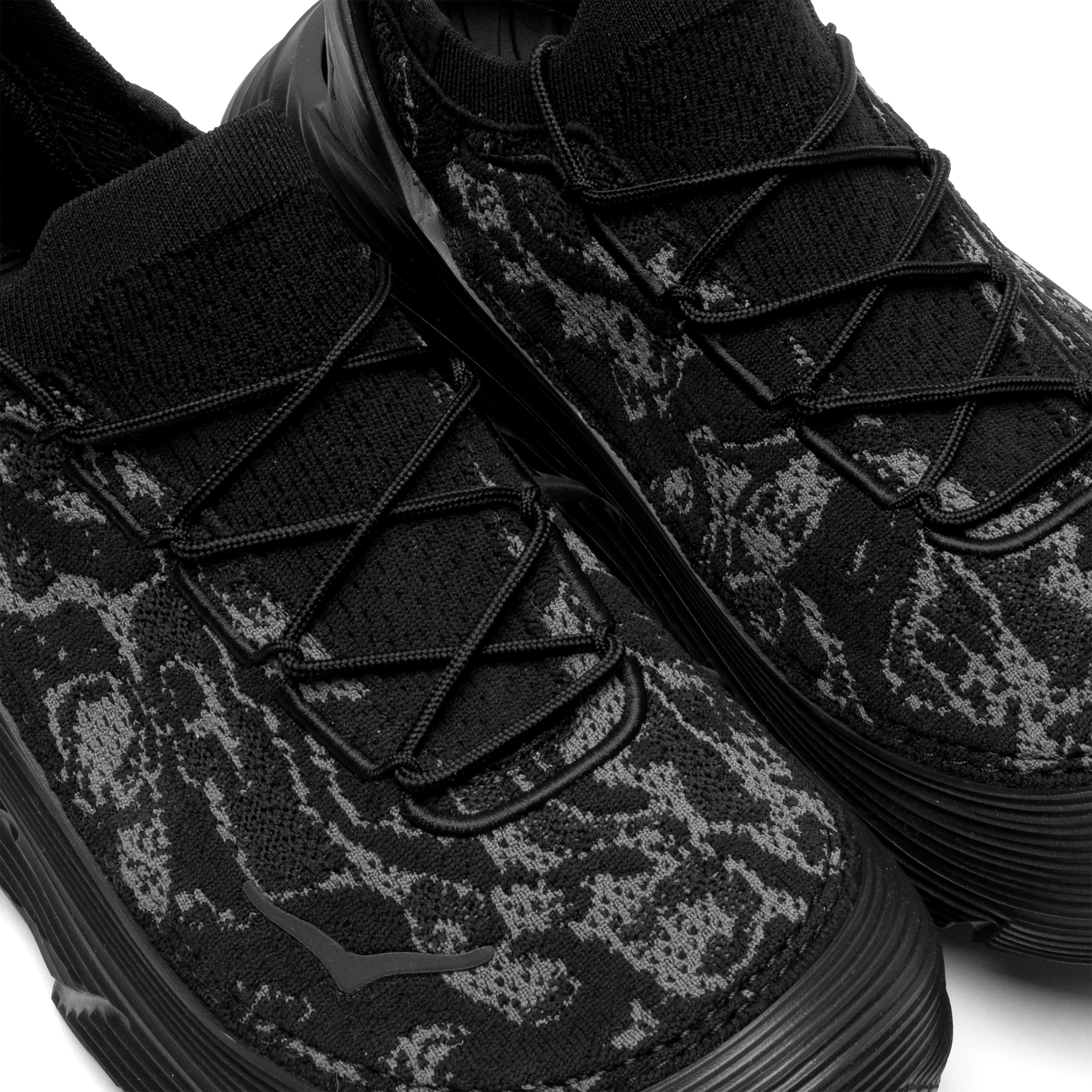 RESTORE CHUKKA TS "STEALTH / TECH COLLECTION"