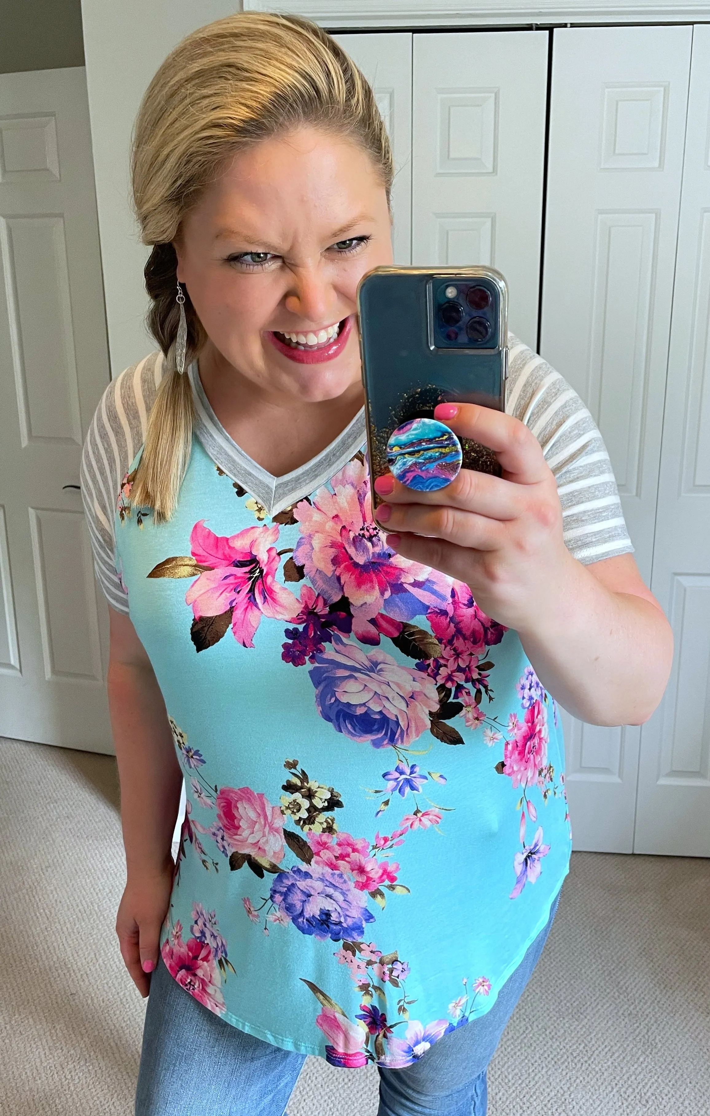 Short-Sleeved Stripes & Floral Raglan Tee in Aqua