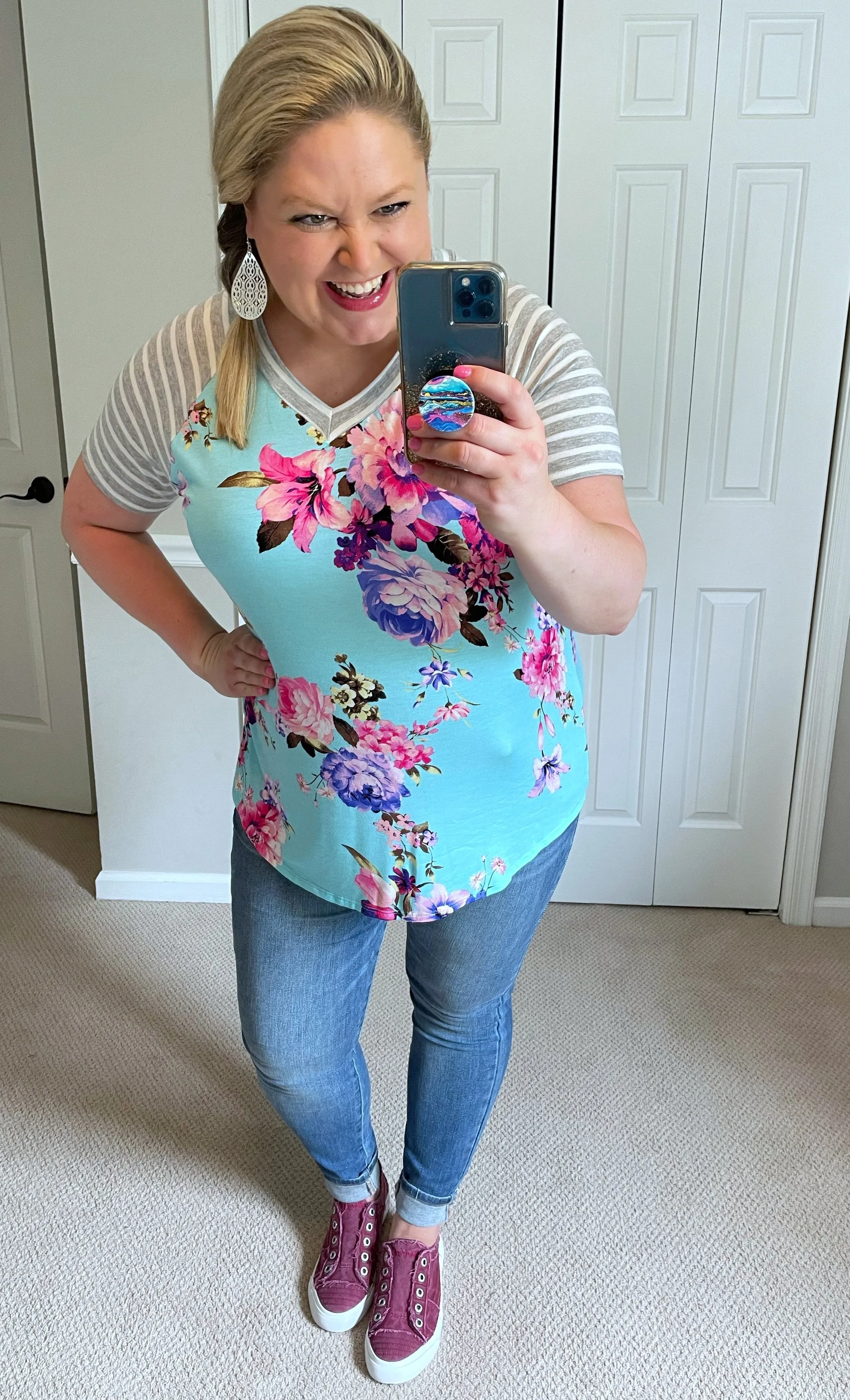 Short-Sleeved Stripes & Floral Raglan Tee in Aqua