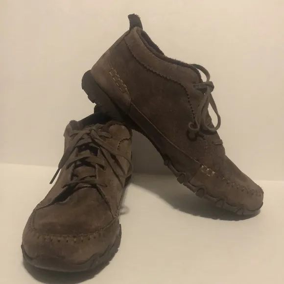 Skechers Women’s Chocolate Brown Bikers-Lineage Leather Suede Chukka Boots