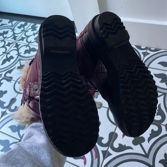 Sorel girls boots