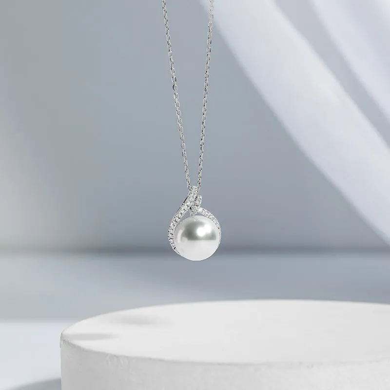 South Sea Pearl 18K Gold Diamond Conch Shell Necklace