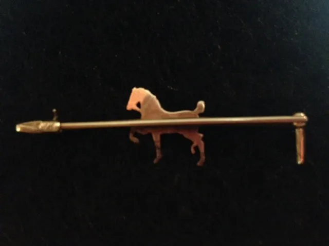 Stock Pin Sloan & Co. 14 kt Yellow Gold Prancing Horse on Hunt Whip Form