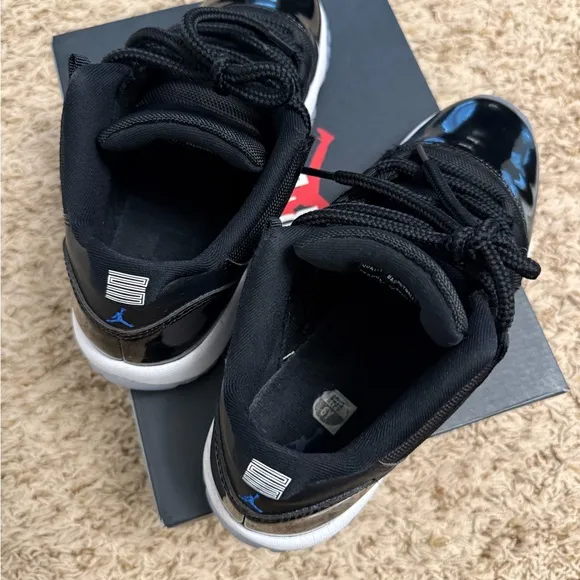 Used-Air Jordan 11 Retro Low&quot;Black/Varsity Royal&quot; 6Y