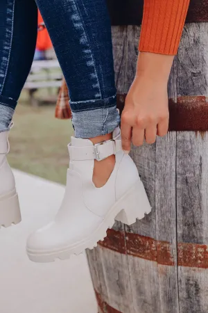 Vigor Slip on Bootie - Stone
