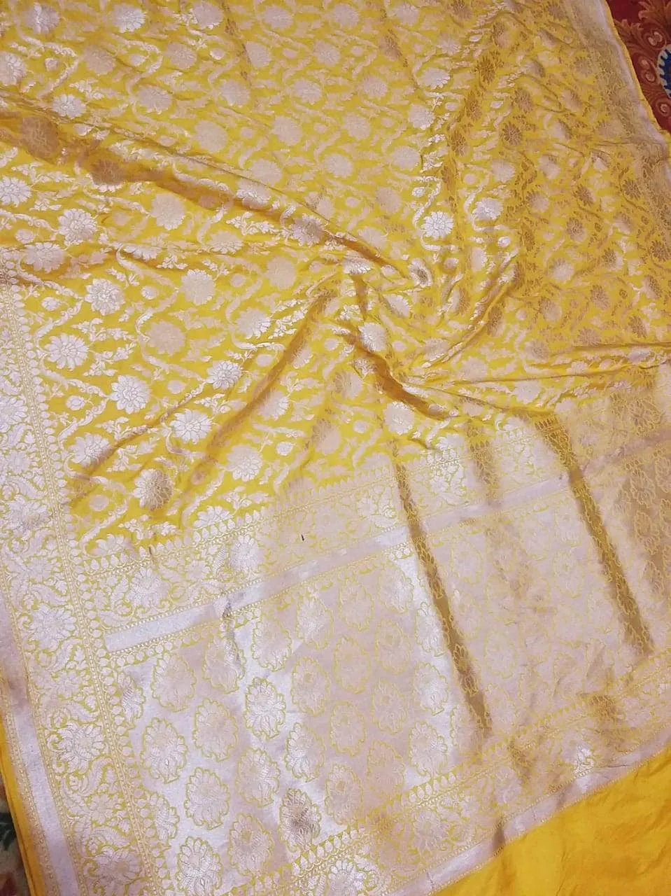 Wedding Saree India - Banarasi  Silk Saree with exquisite border