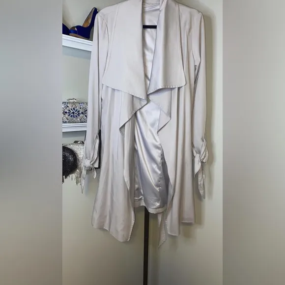 Women's cardigan, with flap, open front, thin, long sleeves, irregular hem