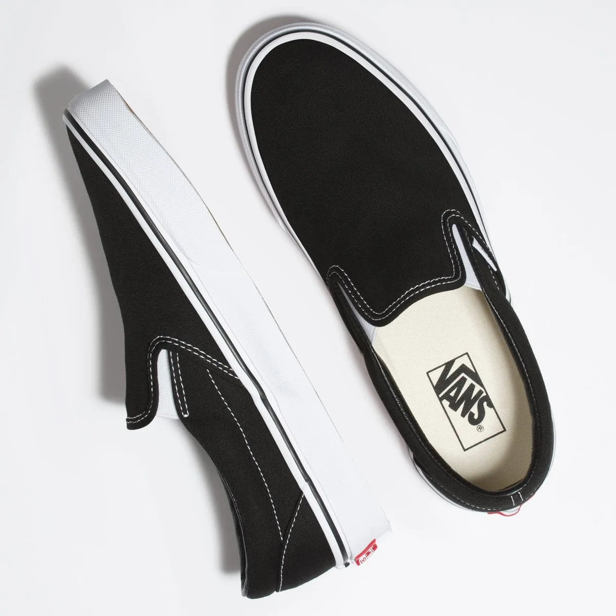 Zapatillas Vans Classic Slip-on - Black